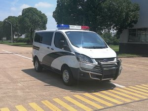 江鈴全順牌JX5041XQCMJ6型囚車